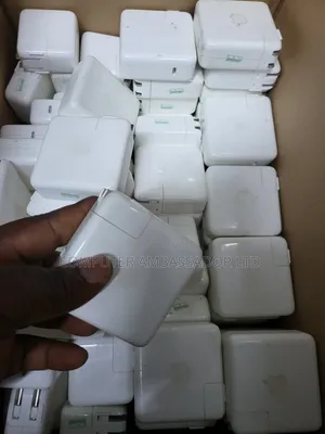 61watts MacBook Macbook Charger