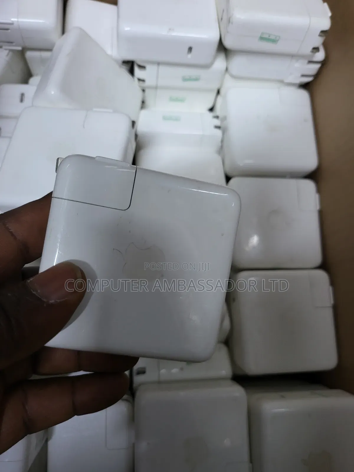 61watts MacBook Macbook Charger