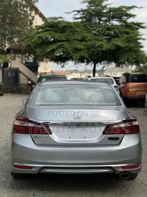 Honda Accord LX 4dr Sedan FWD (2.4L 4cyl 2A) 2016 Silver