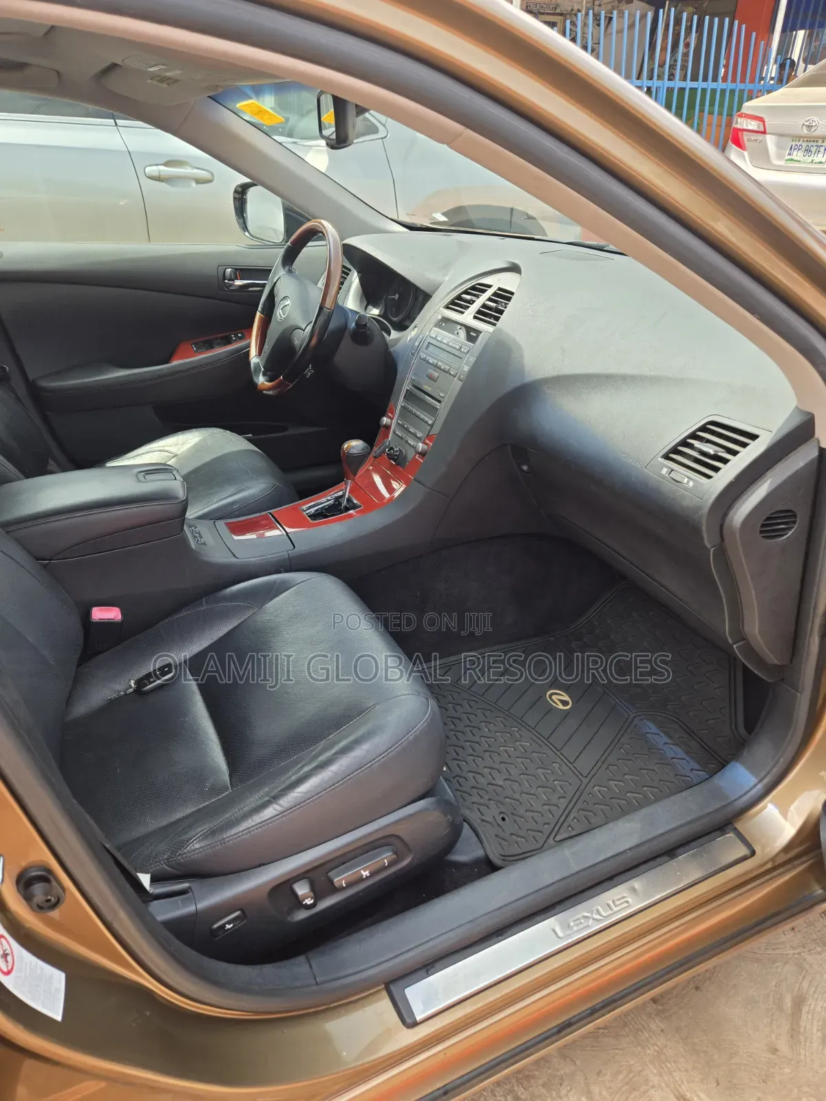 Lexus ES 350 2009 Gold
