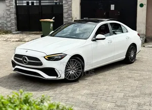 Mercedes-Benz C300 2024 White