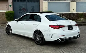 Mercedes-Benz C300 2024 White