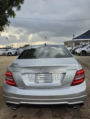 Mercedes-Benz C300 2011 Silver