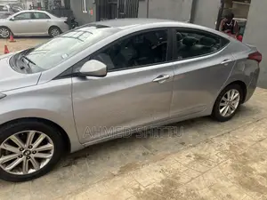 Hyundai Elantra 2016