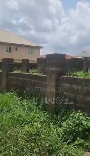 568sqm of Land With Uncompleted Twin 2 Bed at Akoto Estate, Zone B,