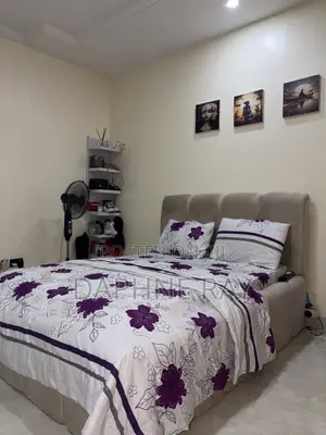 3bdrm Duplex in Victoria Crest, Chevron for rent