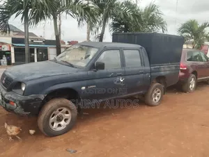 Mitsubishi L200 2004 Blue