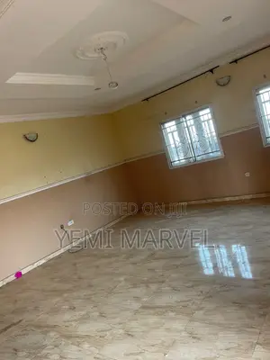 3bdrm Block of Flats in Ajila Road 3, Elebu for rent