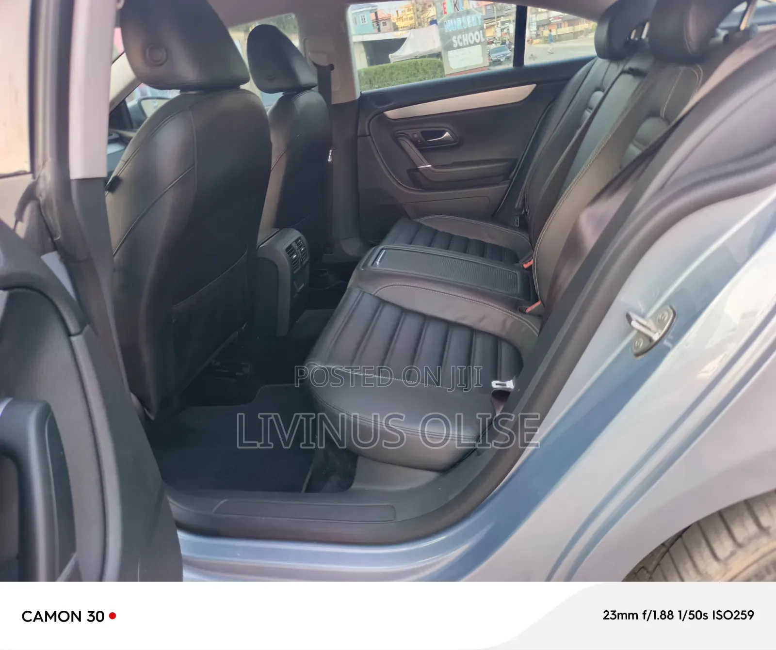 Volkswagen Passat 2010 Blue