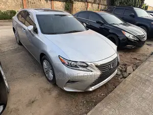 Lexus ES 350 FWD 2015 Silver