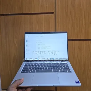 Laptop Dell Pro Plus 14 32GB Intel Core Ultra 7 SSD 512GB