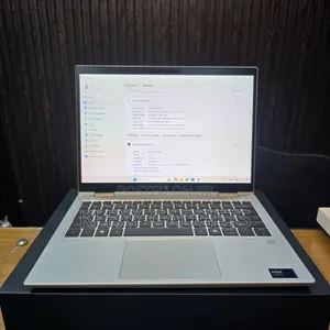 New Laptop HP Elitebook 830 G11 32GB Intel Core Ultra 7 SSD 1T