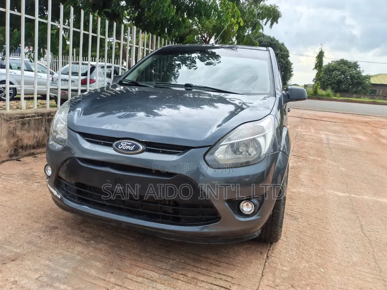 Ford Figo 2015 Gray