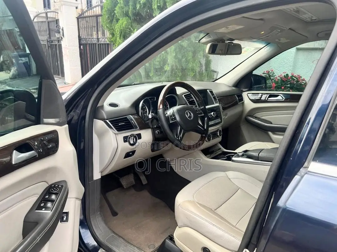 Mercedes-Benz M Class 2015 Blue