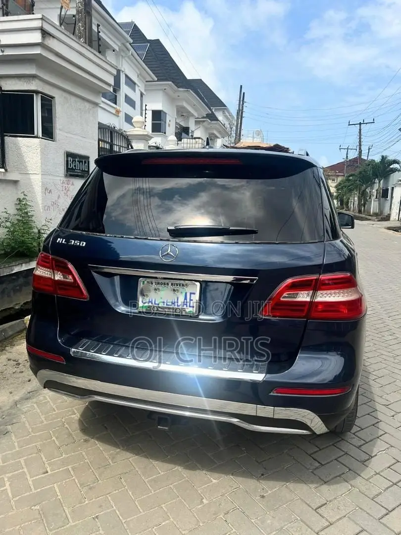 Mercedes-Benz M Class 2015 Blue