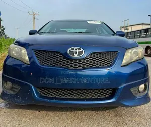 Toyota Camry 2011 Blue