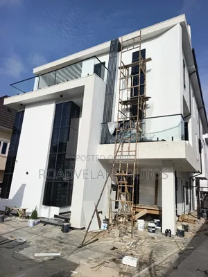 Furnished 6bdrm Duplex in Apo District for sale