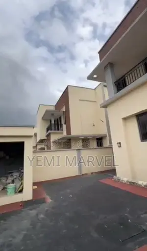 3bdrm Duplex in Moor Plantation Gra, for sale