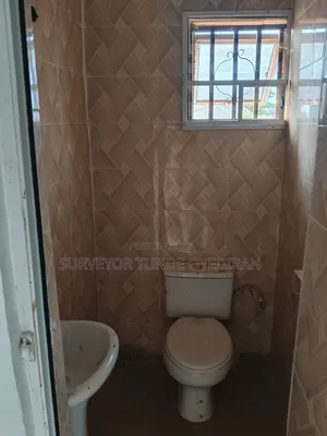 2bdrm House in Diamond Estate, Agric for rent