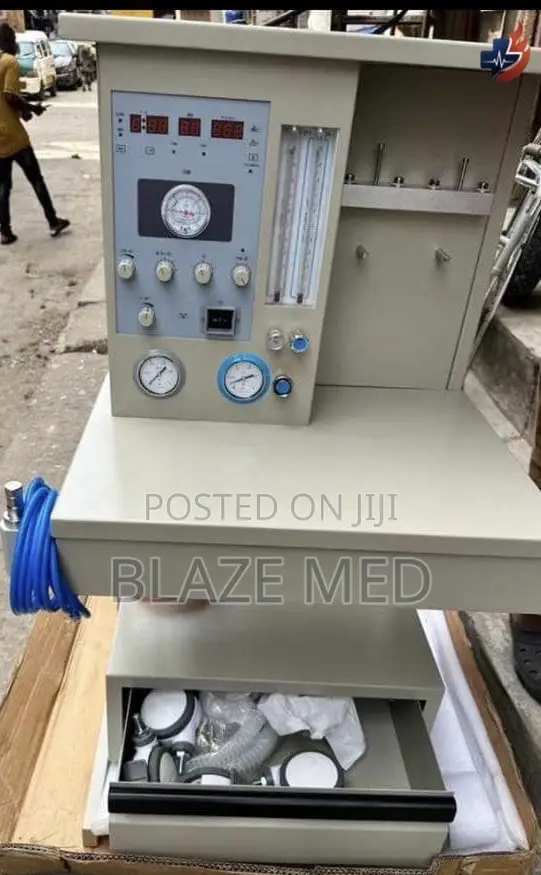 Multifunctional Anesthesia Machine (Double Vaporizer)