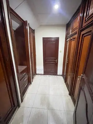 Studio Apartment in Ikota Villa for rent