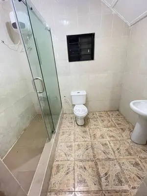 Studio Apartment in Ikota Villa for rent