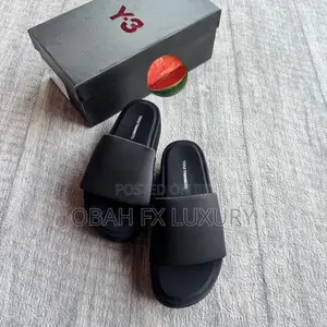 High Quality | Y-3 Slides | Available in Store