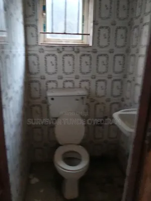 2bdrm Duplex in Unique Progressive, Agric for rent