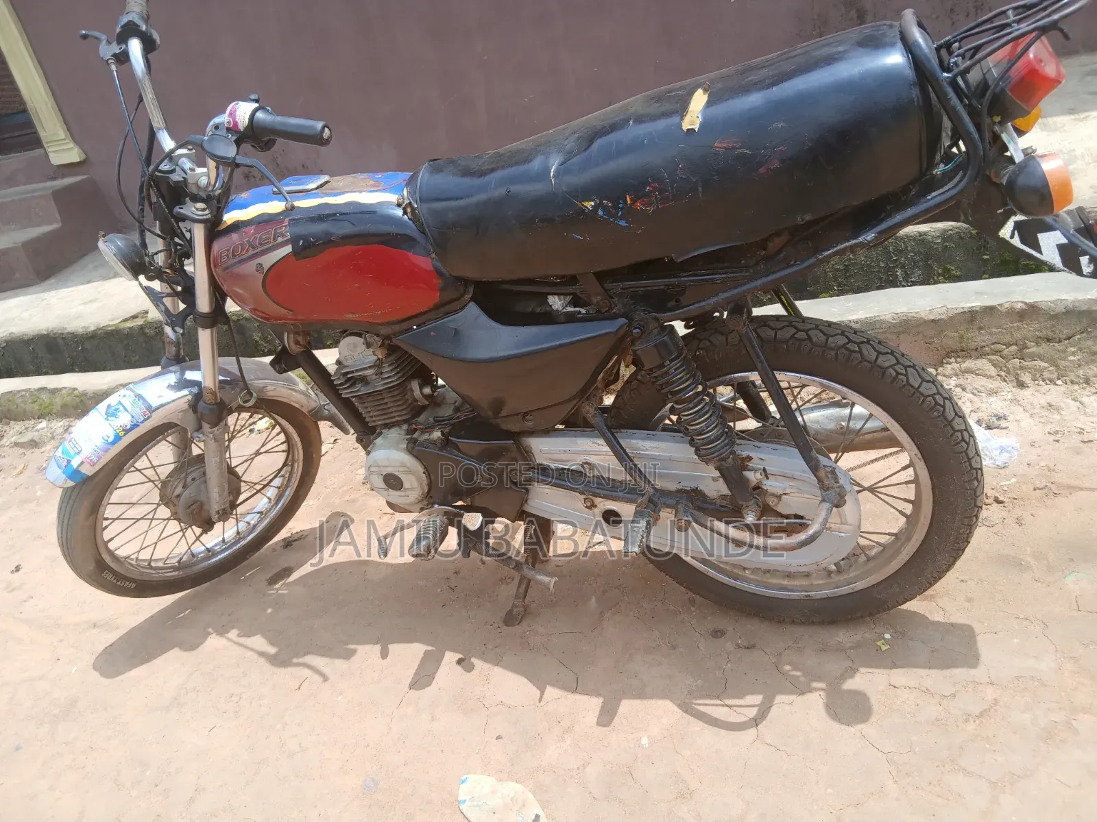 Bajaj Boxer 100 2024 Red