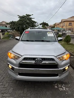 Toyota 4-Runner Limited 4dr 4x4 (4.0L 6cyl 5A) 2017 Silver