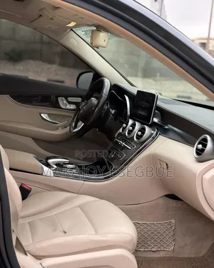 Mercedes-Benz C300 2015 Black