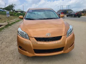 Toyota Matrix 2009 Orange