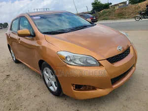 Toyota Matrix 2009 Orange