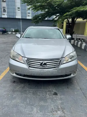 Lexus ES 350 2012 Gray