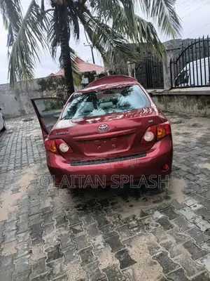 Toyota Corolla 2010 Red