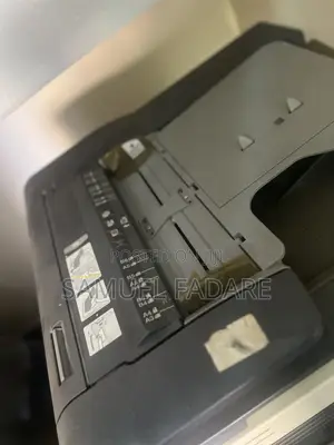 Develop Ineo+ 220 (Full Color, 3-in-1: Printer, Copier, Scanner)