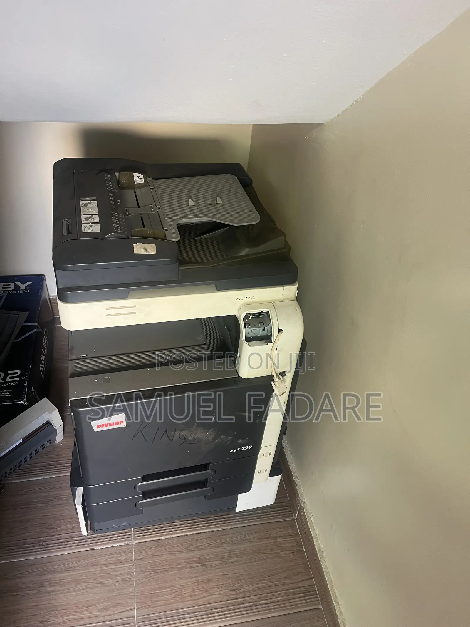 Develop Ineo+ 220 (Full Color, 3-in-1: Printer, Copier, Scanner)