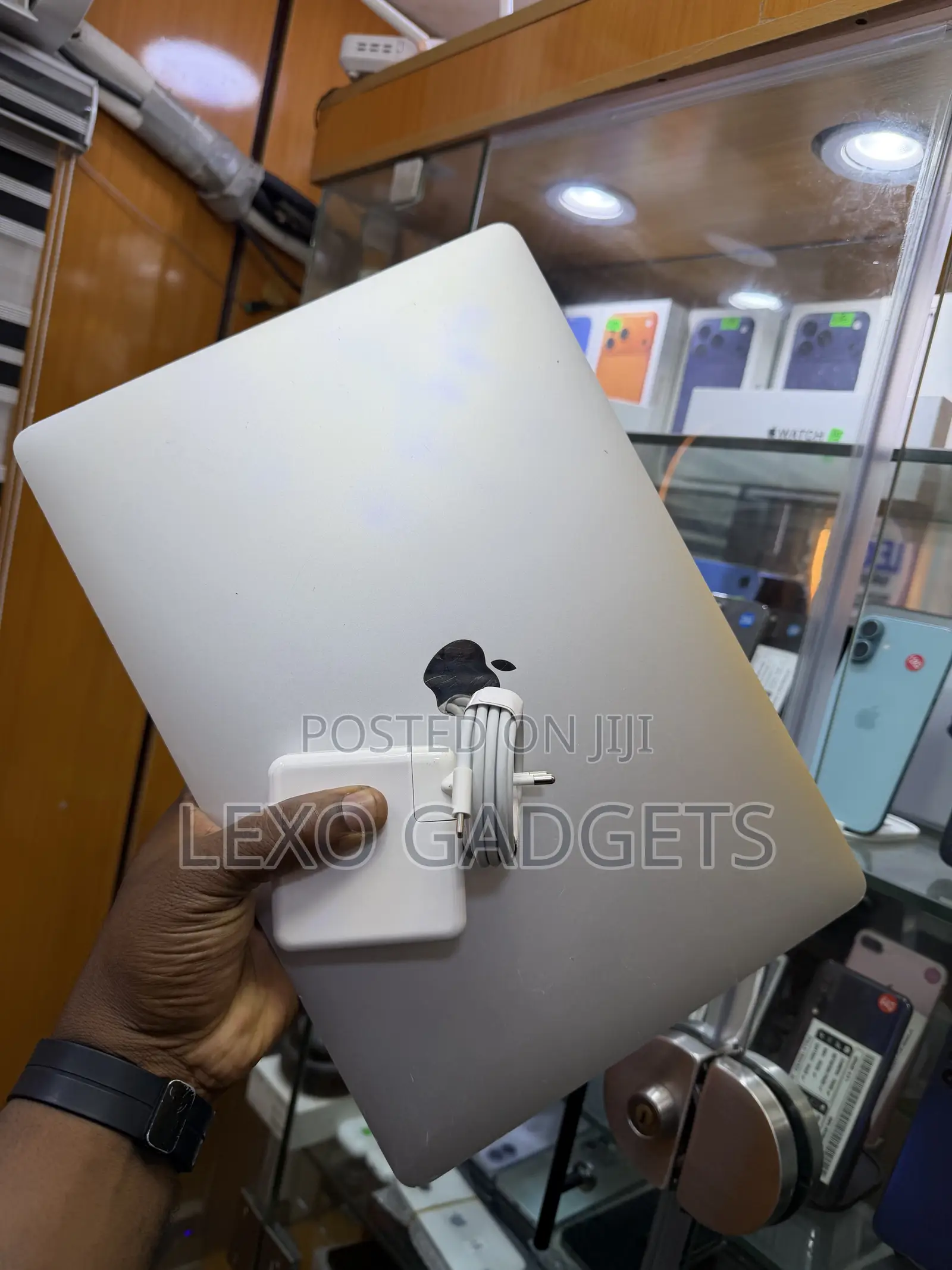Laptop Apple MacBook Pro 2017 16GB Intel Core Ultra 7 SSD 1T