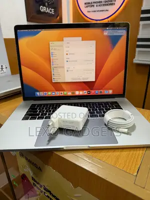 Laptop Apple MacBook Pro 2017 16GB Intel Core Ultra 7 SSD 1T