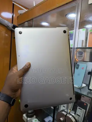 Laptop Apple MacBook Pro 2017 16GB Intel Core Ultra 7 SSD 1T