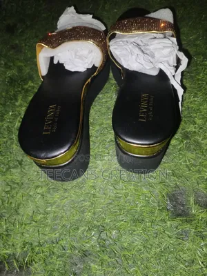 Wedge Shoe