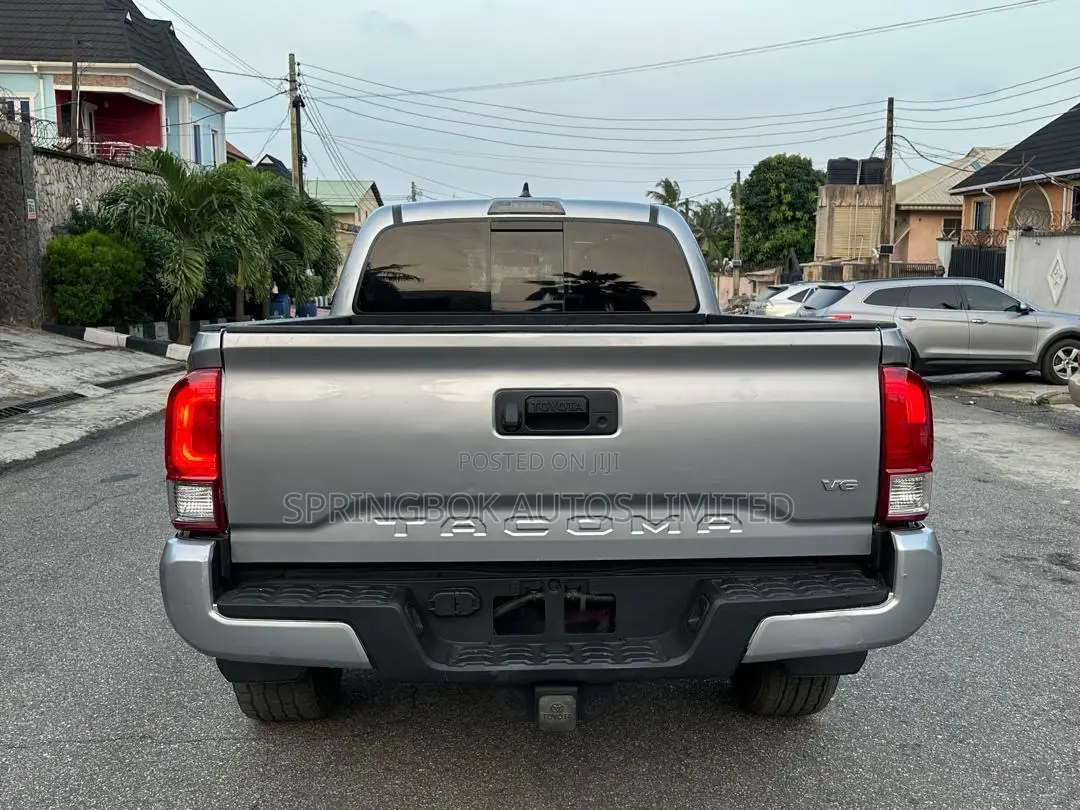 Toyota Tacoma TRD Sport 2017 Silver