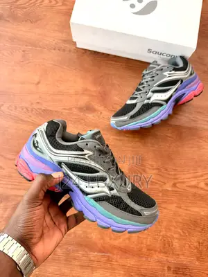 Saucony Progrid Omini 9