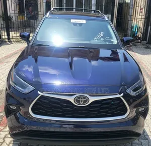 Toyota Highlander 2020 Blue