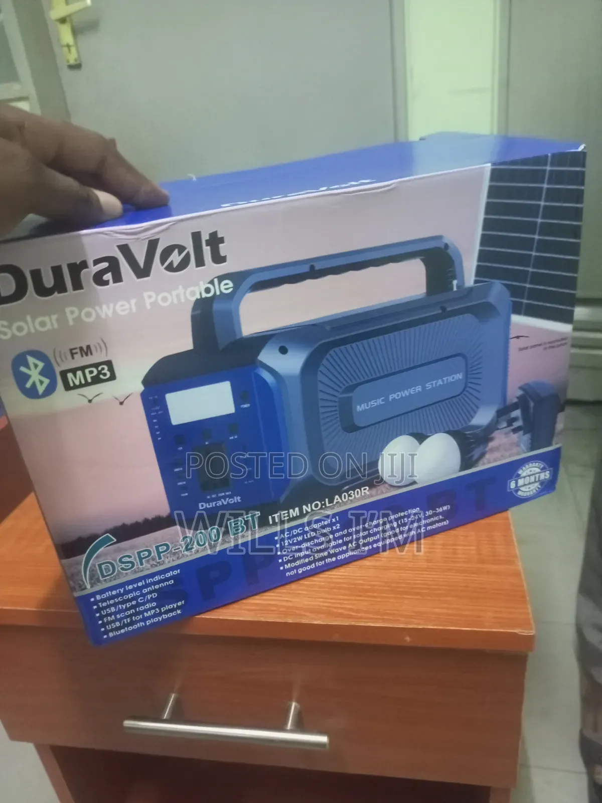 200 Watts Duravolt Solar Power Generator