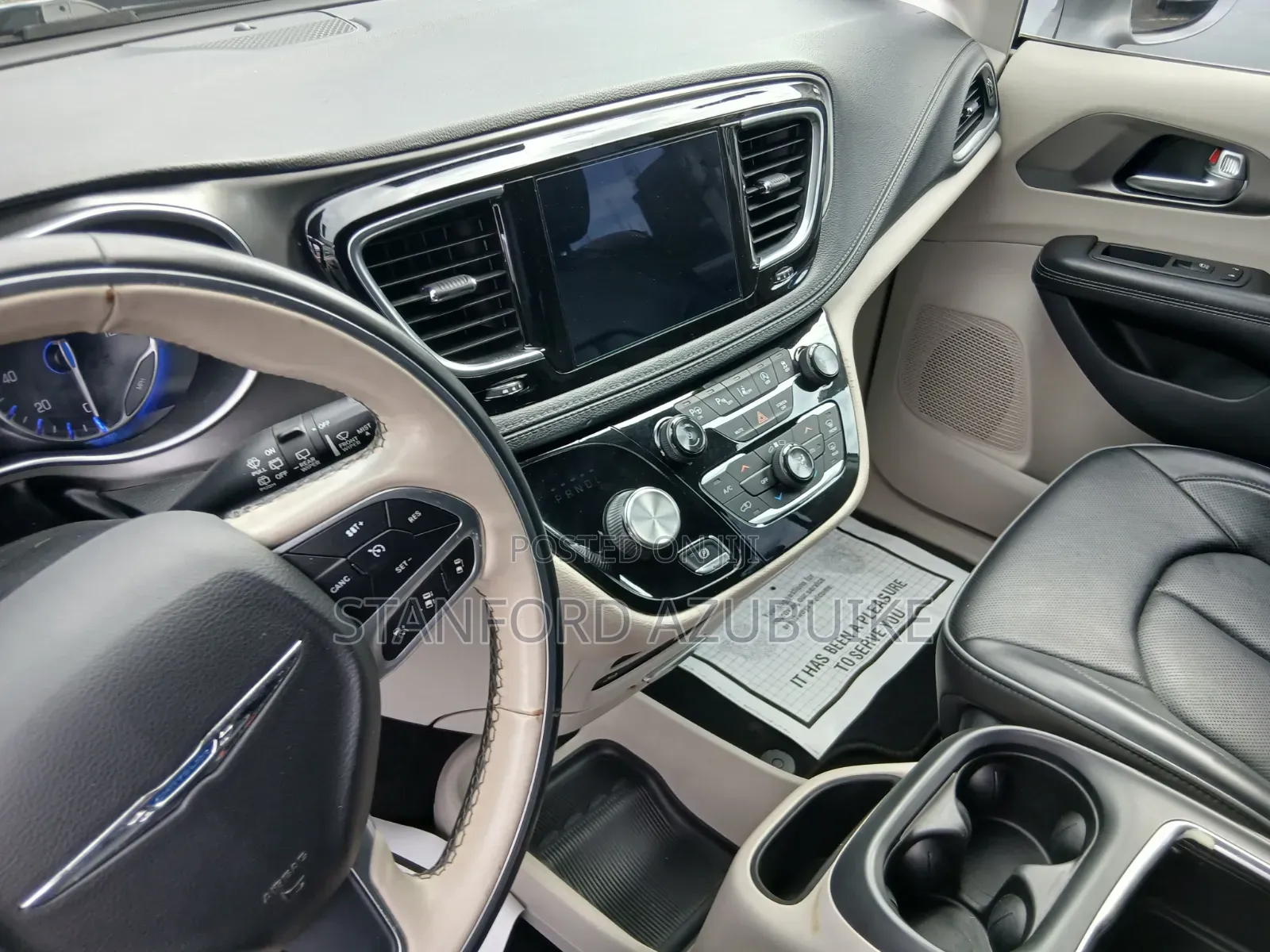 Chrysler Pacifica 2019 White
