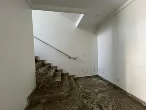 4bdrm Townhouse / Terrace in Banana Island Ikoyi for rent