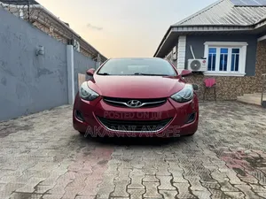 Hyundai Elantra GLS Sedan FWD (1.8L 4cyl 6A) 2013 Red
