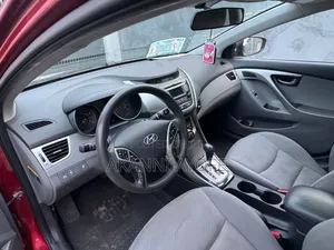 Hyundai Elantra GLS Sedan FWD (1.8L 4cyl 6M) 2013 Red