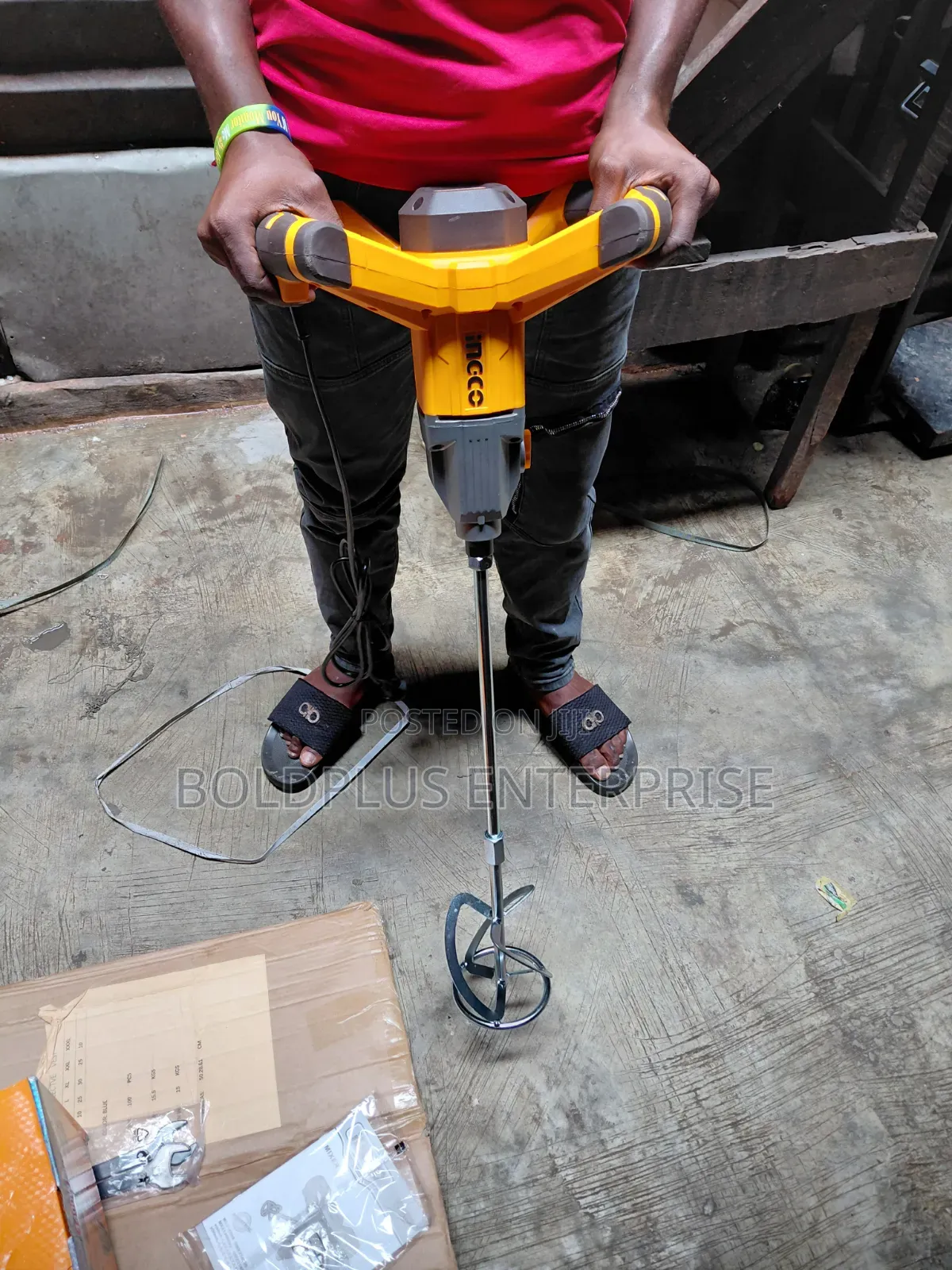 Ingco Mixer Machine
